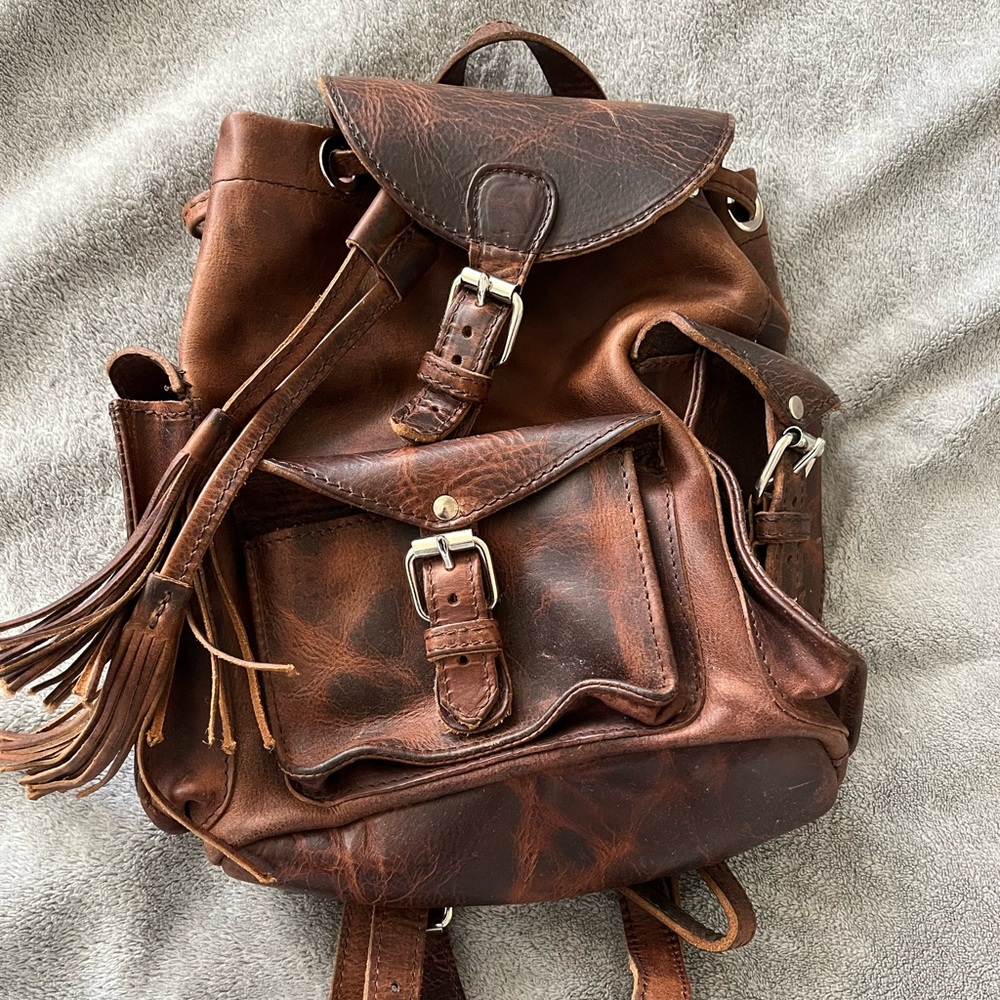 Freebird brown mini backpack. 100% full-grain leather.